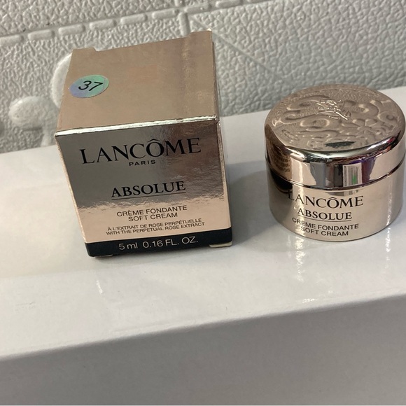 Lancome Other - Lancome Absolue Soft Cream - Gold